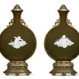 A PAIR OF MINTONS PATE-SUR-PATE CHOCOLATE BROWN PILGRIM FLASKS ON STANDS - photo 2