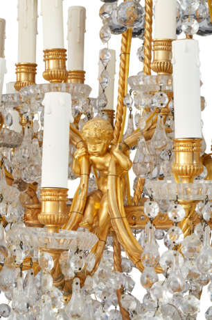 A FRENCH ORMOLU AND CUT-CRYSTAL TWENTY-FOUR LIGHT CHANDELIER - фото 4