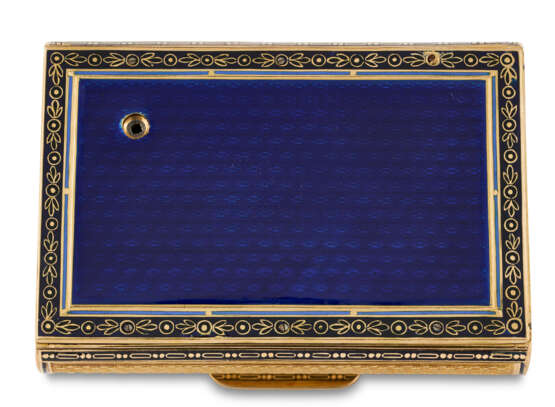 A SWISS JEWELED AND ENAMELED GOLD MUSICAL SNUFF-BOX - фото 2