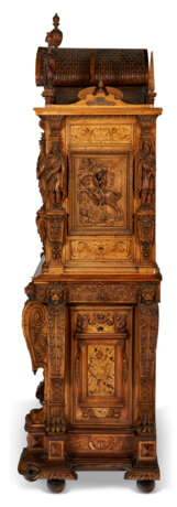 A LARGE RENAISSANCE REVIVAL CARVED OAK, WALNUT AND STAINED FRUITWOOD MARQUETRY SECRETAIRE - photo 5