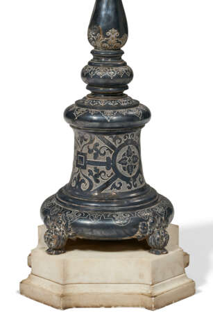 A PAIR OF RENAISSANCE-STYLE SILVERED-METAL EIGHT-LIGHT TORCHERES ON MARBLE BASES - photo 5