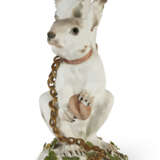 A MEISSEN PORCELAIN MODEL OF A SQUIRREL - фото 4