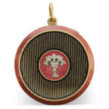 A JEWELED, GUILLOCHÉ AND CHAMPLEVÉ ENAMEL GOLD COMPACT - photo 1