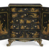 A LATE REGENCY 'ANTIQUARIAN' ORMOLU-MOUNTED BLACK-AND-GILT JAPANNED CABINET-ON-STAND - photo 2