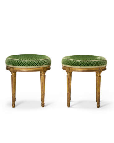 A PAIR OF LOUIS XVI GILT-WALNUT TABOURETS - photo 4