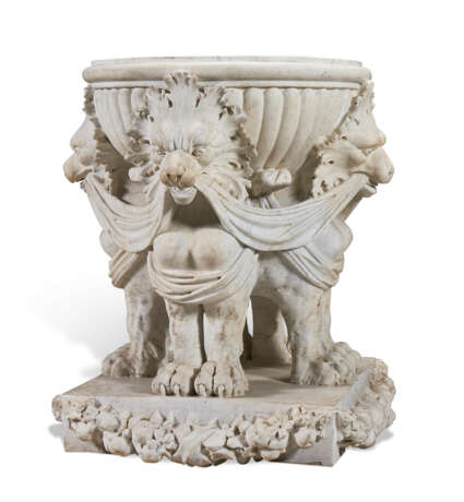 A LARGE ITALIAN CARVED MARBLE JARDINIERE - Foto 5