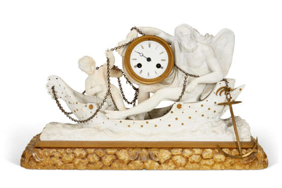 AN ORMOLU-MOUNTED PARIS (NAST) BISCUIT PORCELAIN AND GILTWOOD FIGURAL MANTEL CLOCK - Foto 1