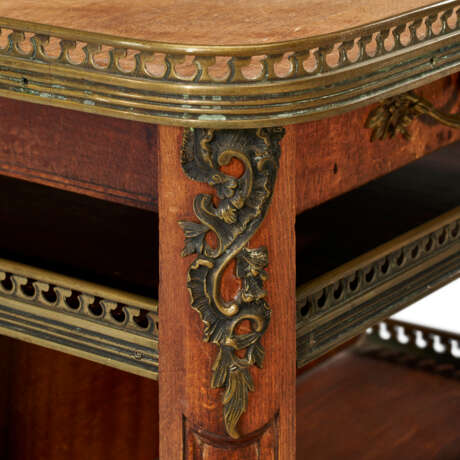 A GILT-METAL MAHOGANY TEA CART - photo 2