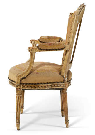 A LOUIS XVI CREAM-PAINTED FAUTEUIL - photo 3