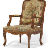 A LOUIS XV STYLE BEECHWOOD FAUTEUIL - photo 1