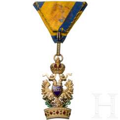 Orden der Eisernen Krone - Kleindekoration zur 2. Klasse mit Schwertern und Kriegsdekoration