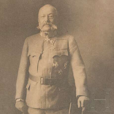 Erzherzog Friedrich von Österreich-Teschen (1856 - 1936) - signierte Portraitaufnahme in Geschenkrahmen, datiert 27.8.1919 - photo 1