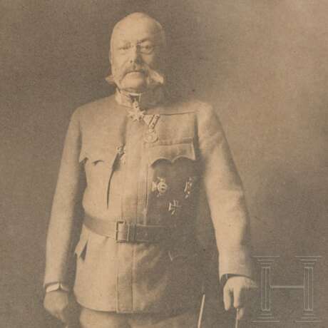 Erzherzog Friedrich von Österreich-Teschen (1856 - 1936) - signierte Portraitaufnahme in Geschenkrahmen, datiert 27.8.1919 - Foto 1