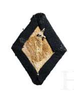 Aperçu. A Sleeve Diamond for SS Signals Enlisted