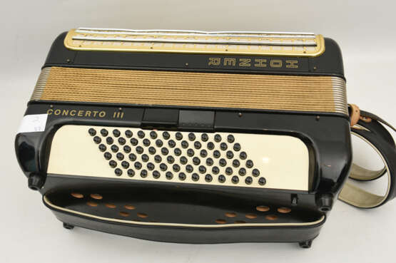 HOHNER AKKORDEON "CONCERTO III",schwarz, Deutschland, 20. Jahrhundert - фото 3