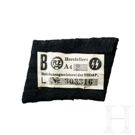 A Single Collar Tab for 11th SS Panzer Grenadier Division "Nordland" Enlisted - Foto 1