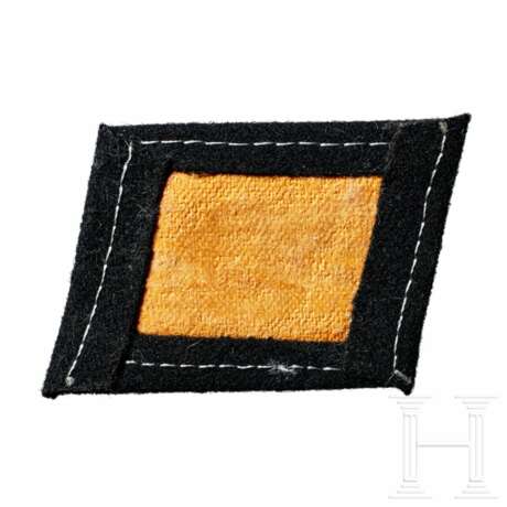A Single Collar Tab for 30th Waffen Grenadier Division "Weissruthenische Nr. 1", Enlisted - photo 1
