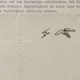 Adolf Hitler - eigenhändige Unterschrift auf einem Gnadengesuch - photo 1