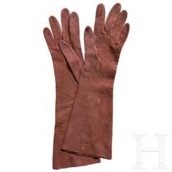 Eva Braun - ein Paar feine Wildleder-Handschuhe