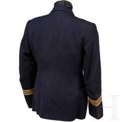 Blaues Jackett für einen Kapitänleutnant