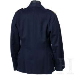 Blaues Jackett für einen Bootsmann