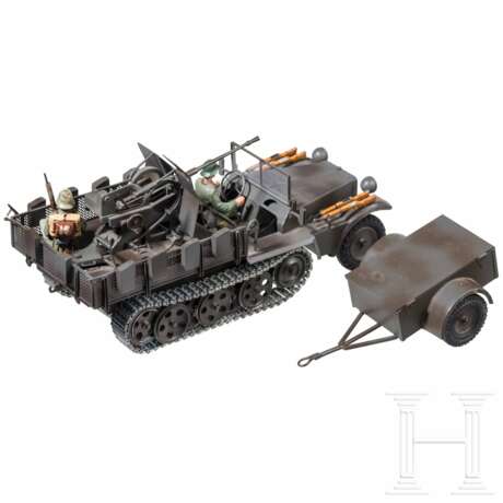 Philipp Modellbau leichter Zugkraftwagen DEMAG D7, Sd.Kfz.10/4, mit 2 cm-Flak und Munitionsanhänger - фото 1