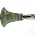 Bronzebeil für zeremonielle Zwecke, etruskisch, 2. Hälfte 8. - frühes 7. Jhdt. v. Chr. - Marchandises aux enchères
