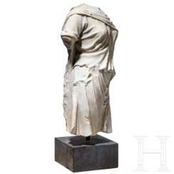 Klassizistischer Marmortorso nach dem Vorbild einer antiken Artemis-Statue, um 1800 - frühes 19. Jhdt.