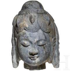 Kopf eines Bodhisattvas, China, wohl Shandong-Region, ca. 6. Jhdt.