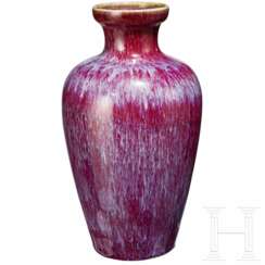Vase mit Flambé-Glasur und Qianlong-Sechszeichenmarke, China, 18./19. Jhdt.