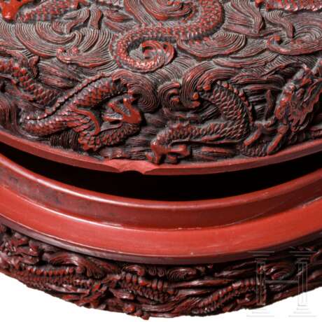 Rotlackdose "Neun Drachen", China, Qing-Dynastie, 19. Jhdt. - Foto 1