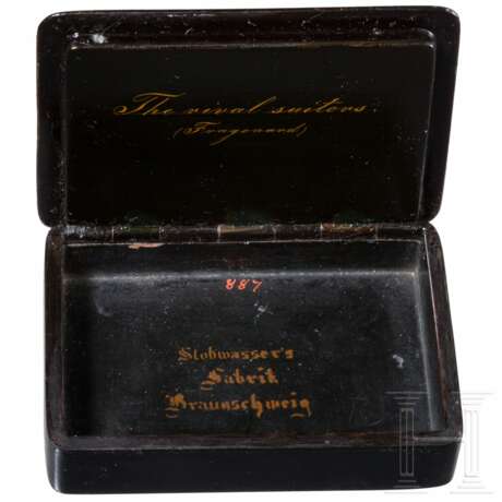 Schnupftabakdose "Die Spielkarte", Braunschweig, Manufaktur Stobwasser, um 1820 - photo 1