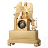 Feuervergoldete Pendule mit Orpheusfigur, Paris, um 1800 - Foto 1