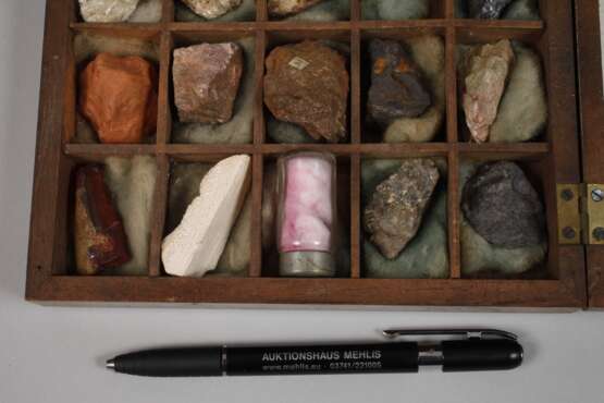 Historische Mineraliensammlung - Foto 3