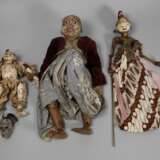 Drei historische Marionetten - photo 1