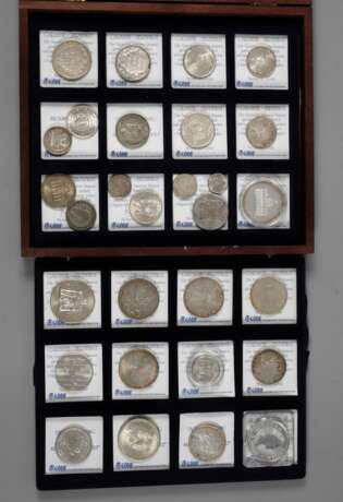 Konvolut Silbermünzen und Medaillen - Foto 1