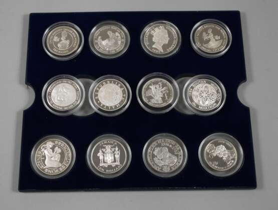 Konvolut Silbermünzen Vereinte Nationen - Foto 1