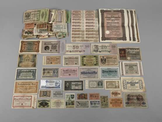 Konvolut alte Geldscheine, Notgeld und Aktien - фото 1