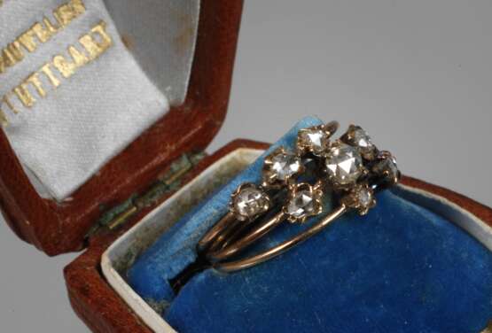 Historischer Ring mit Diamantrosen - photo 1