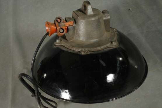 Industrie-Deckenlampe mit Explosionsschutz - Foto 2