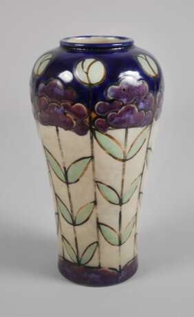 Royal Doulton England Vase Jugendstil - photo 1