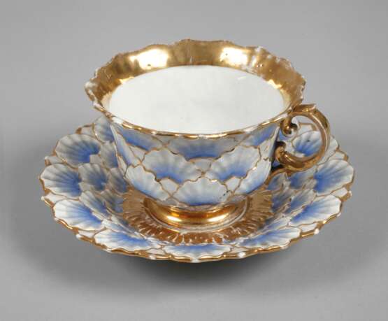 Meissen Prunktasse Muschelrelief - photo 1