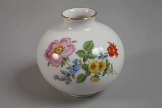 Meissen drei Deckeldosen und Vase Blumenmalerei - Foto 4