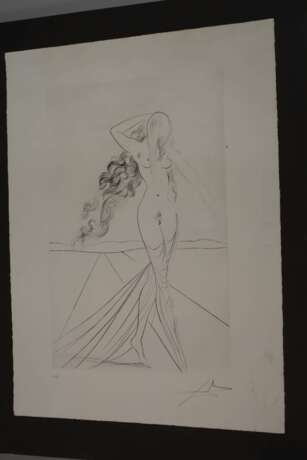 Salvador Dali, "Venus" - фото 2