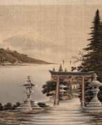 Produktkatalog. Japanisches Seidenbild &amp;quot;Landschaft am See&amp;quot;, um 1900, unsign., gebräunt, 58x60 cm, Rahmen