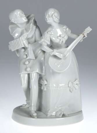 Figuren-Gruppe "Pierrot und Columbine", Unterweißbach, Arm und Mandolinenhals rep., H. 27 cm - photo 1