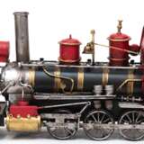 Fahrzeugmodell "Dampflokomotive", Metall, farbig und goldfarben gefasst, Gebrauchspuren, L. 40 cm, H. 20 cm - photo 1