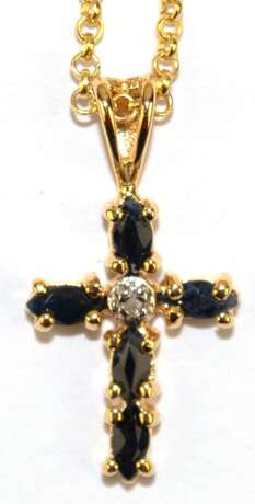 Kette mit Kreuz-Anhänger, Maße ca. 2,1 x 1,1 cm, 925er Silber vergoldet, Saphire und kleiner Diamant, Kettenlänge ca. 45 cm, - Foto 1