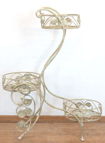 Blumenständer für 3 Töpfe, Metall hell gefaßt, mit Blattdekor, 76x63x26 cm - Foto 1