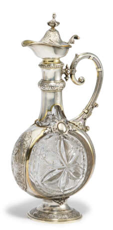 Eduard Schürmann. LARGE DECANTER WITH SILVER MOUNT - фото 1